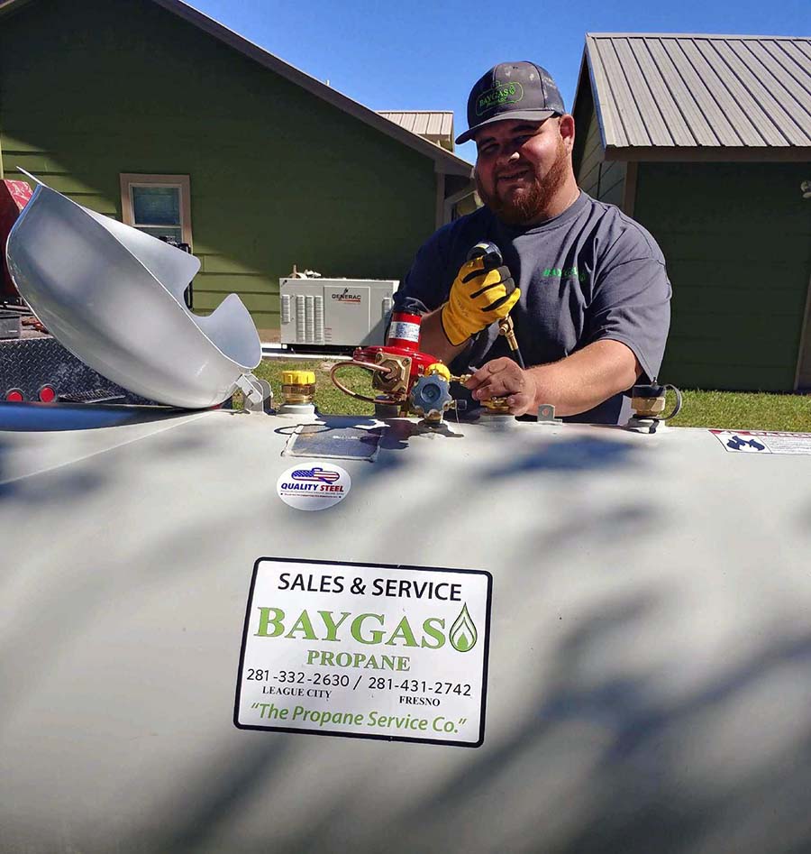 baygas propane tank and technician